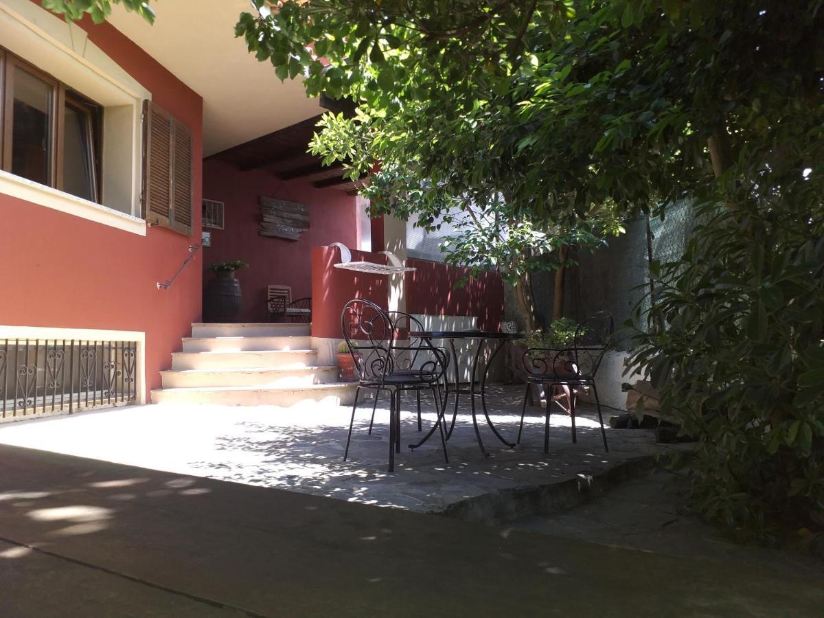 B&B Antica Botte Sassari Bagian luar foto