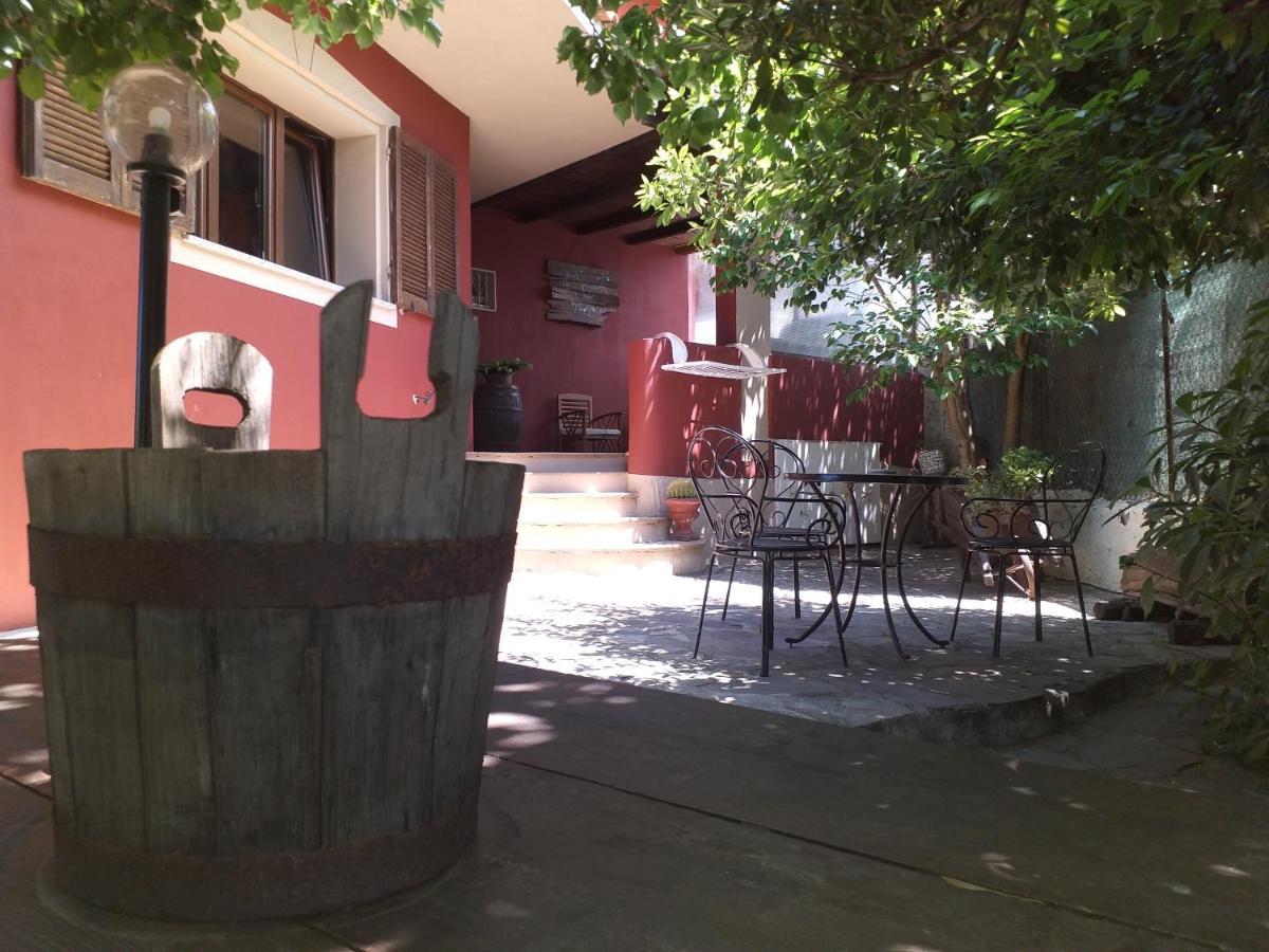 B&B Antica Botte Sassari Bagian luar foto