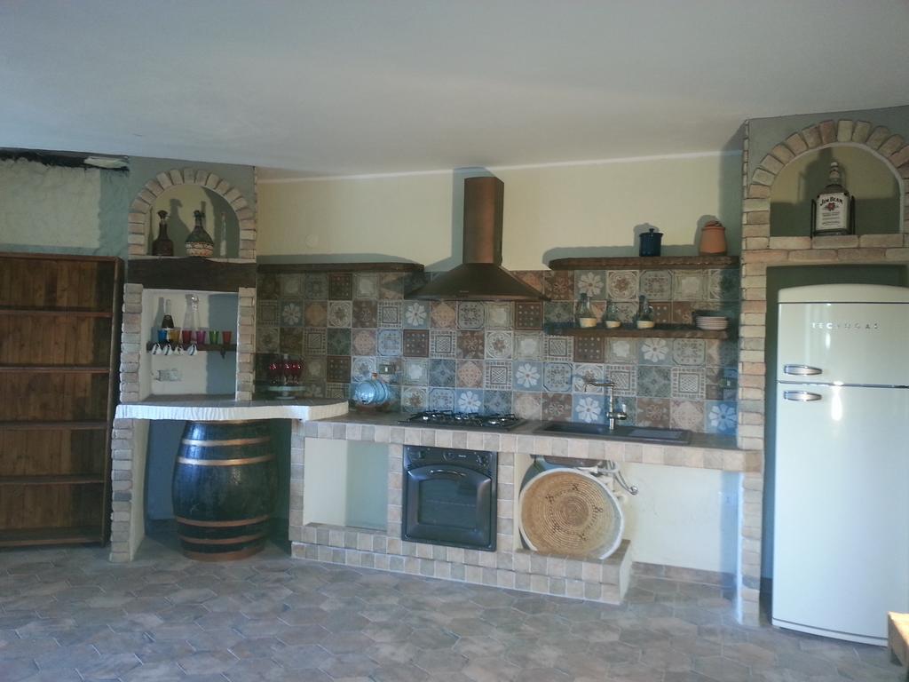 B&B Antica Botte Sassari Bagian luar foto