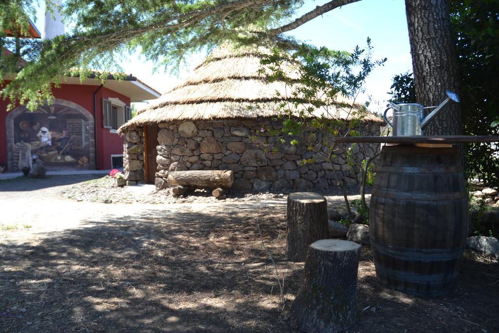 B&B Antica Botte Sassari Bagian luar foto