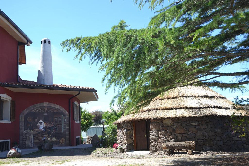 B&B Antica Botte Sassari Bagian luar foto