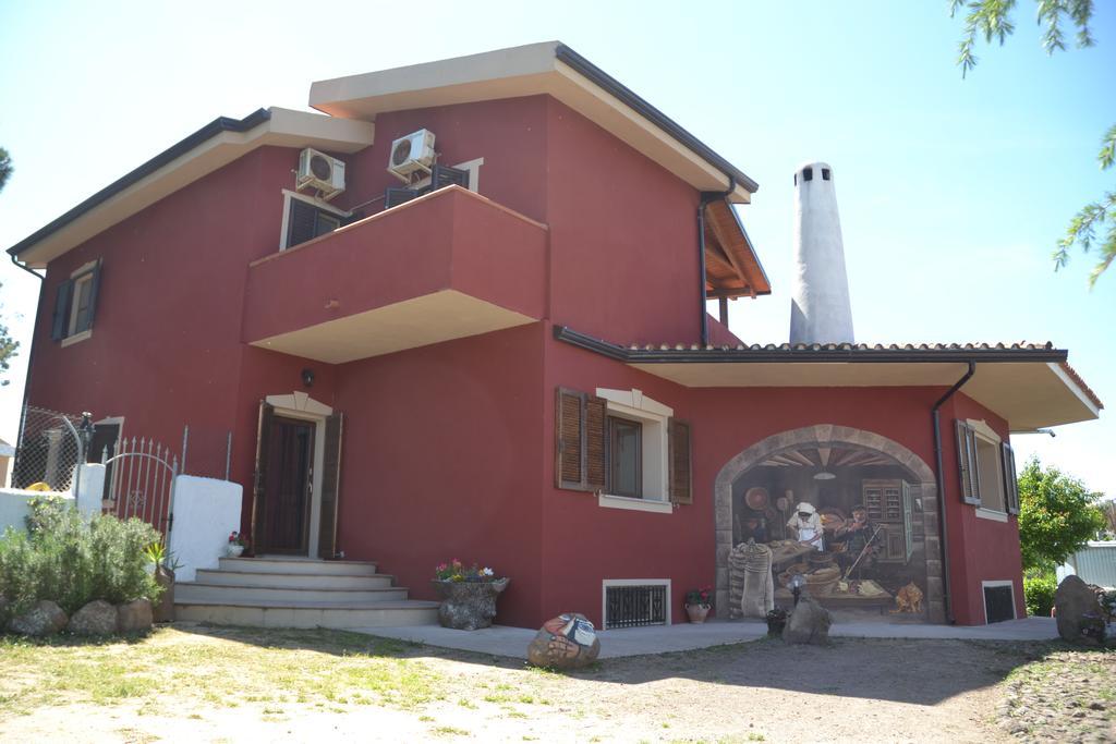 B&B Antica Botte Sassari Bagian luar foto