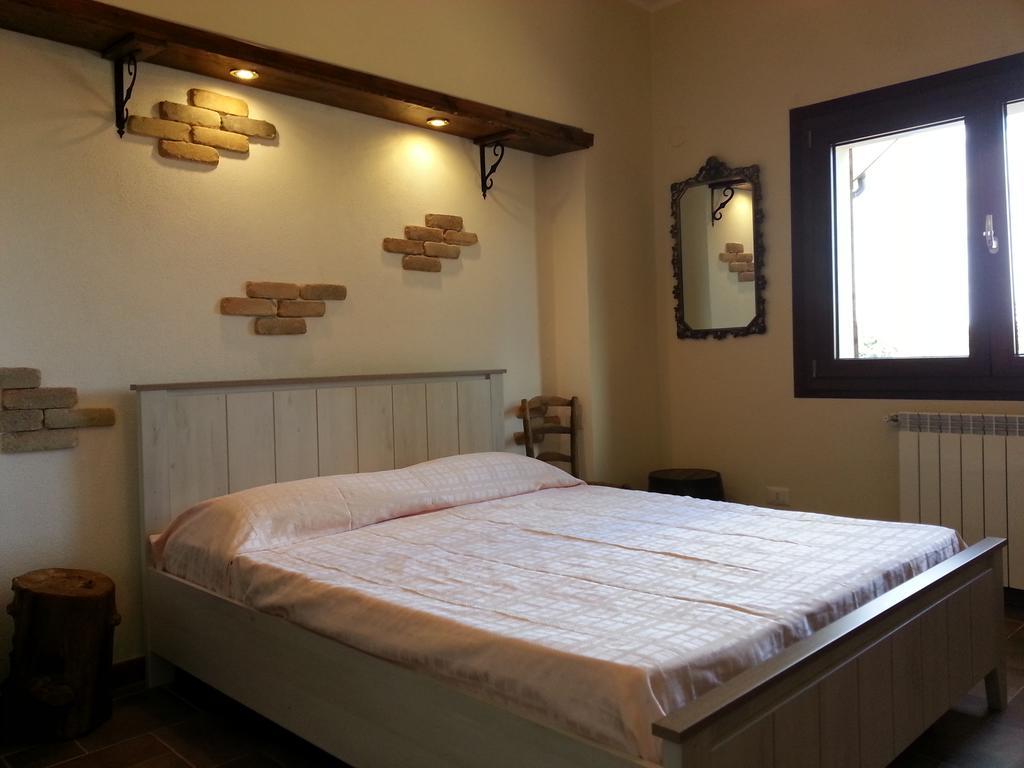 B&B Antica Botte Sassari Bagian luar foto