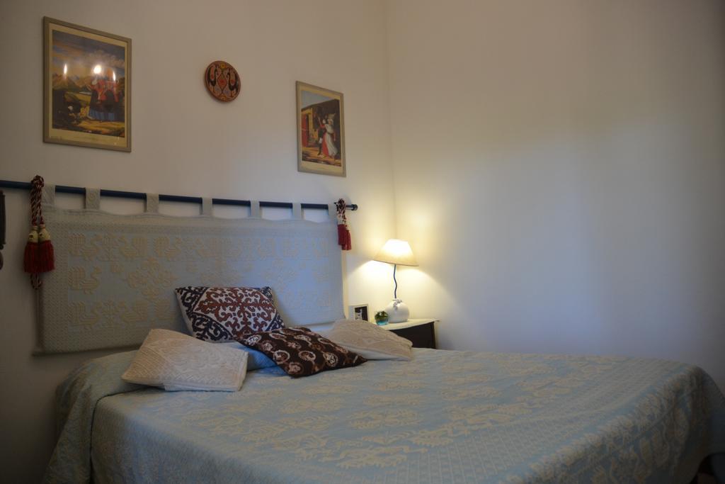 B&B Antica Botte Sassari Bagian luar foto